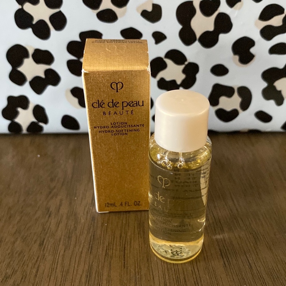 ❤️ 4 for $20 Cle de Peau Hydrating Lotion Mini Travel NEW